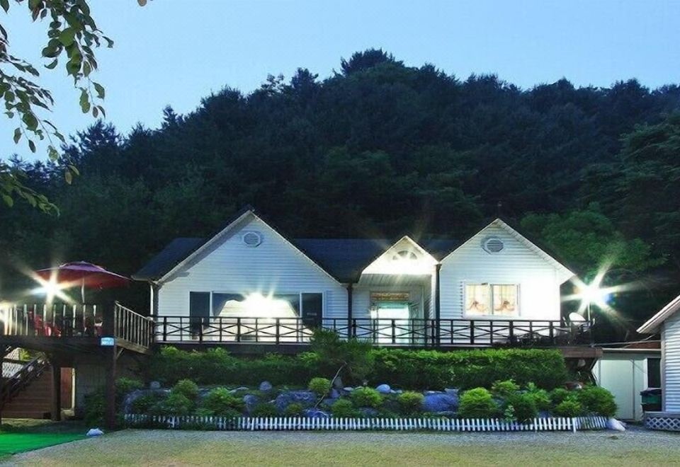 하늘로열린창