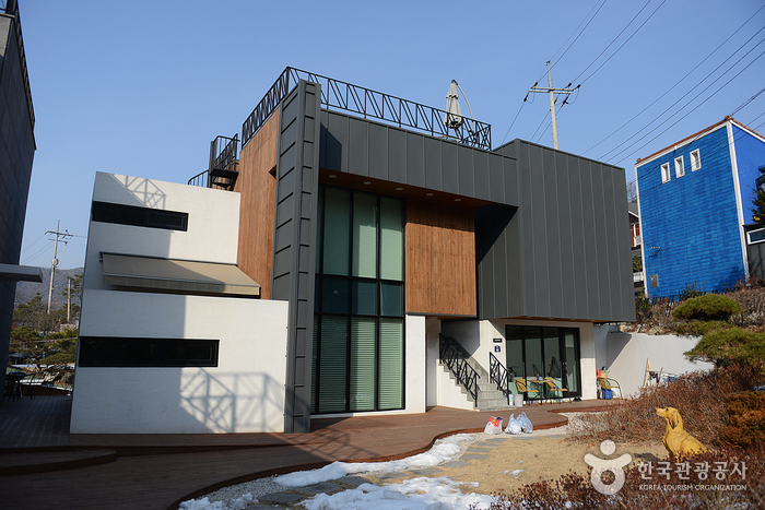산 민박