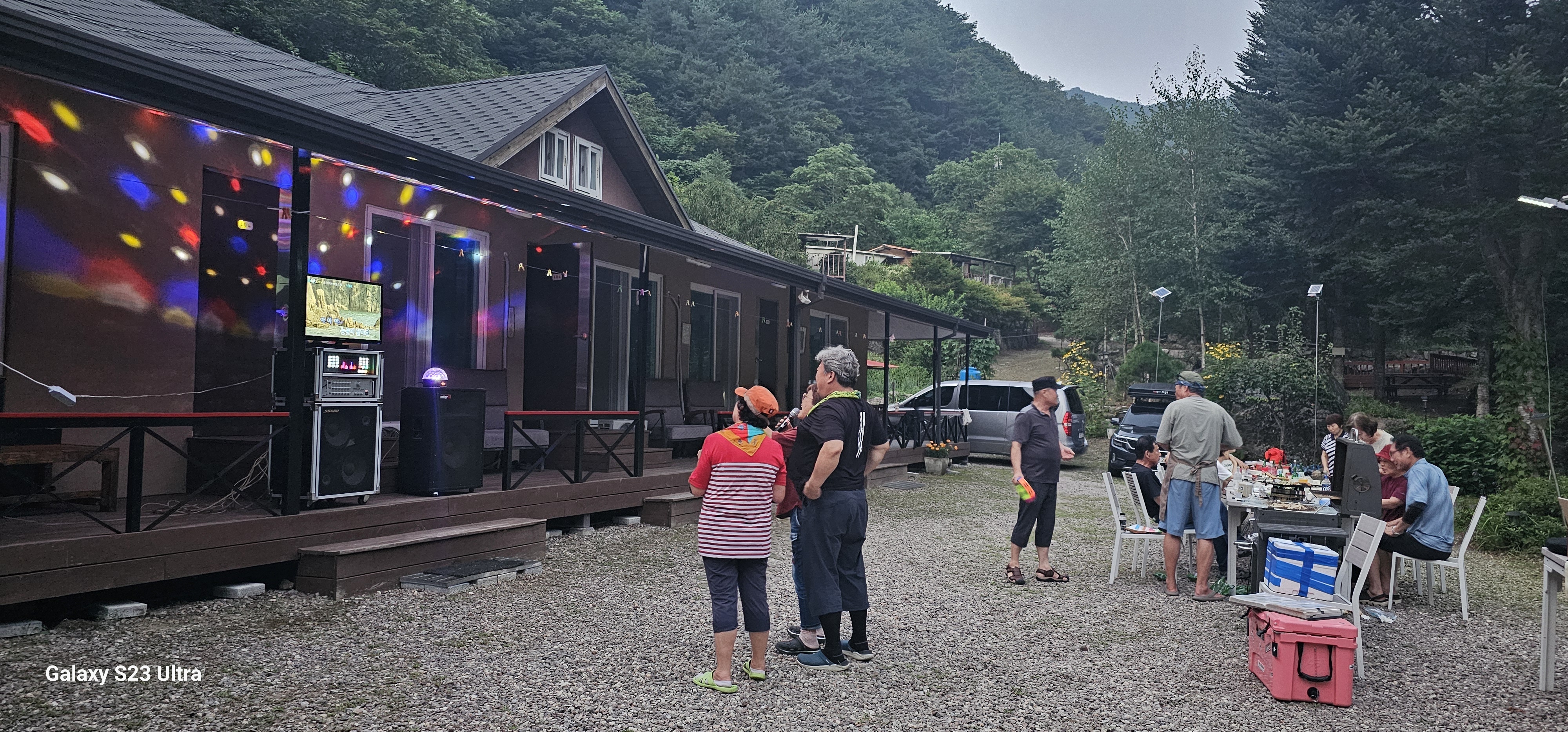 폭포수펜션