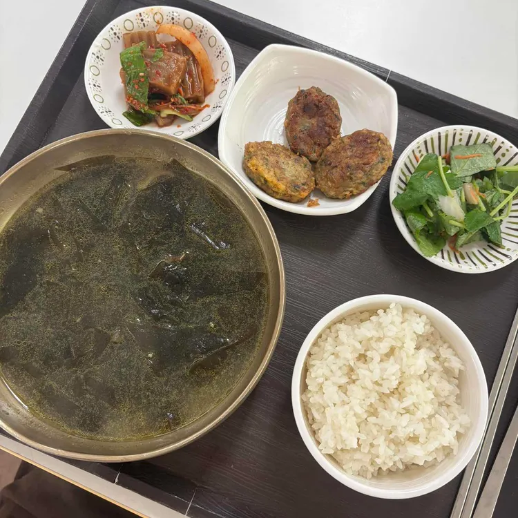 올리브 스테이